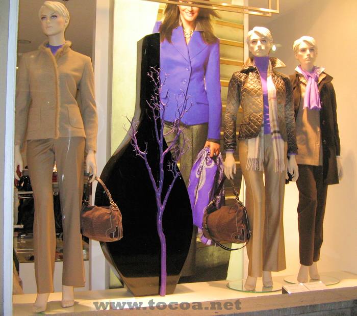 display mannequins